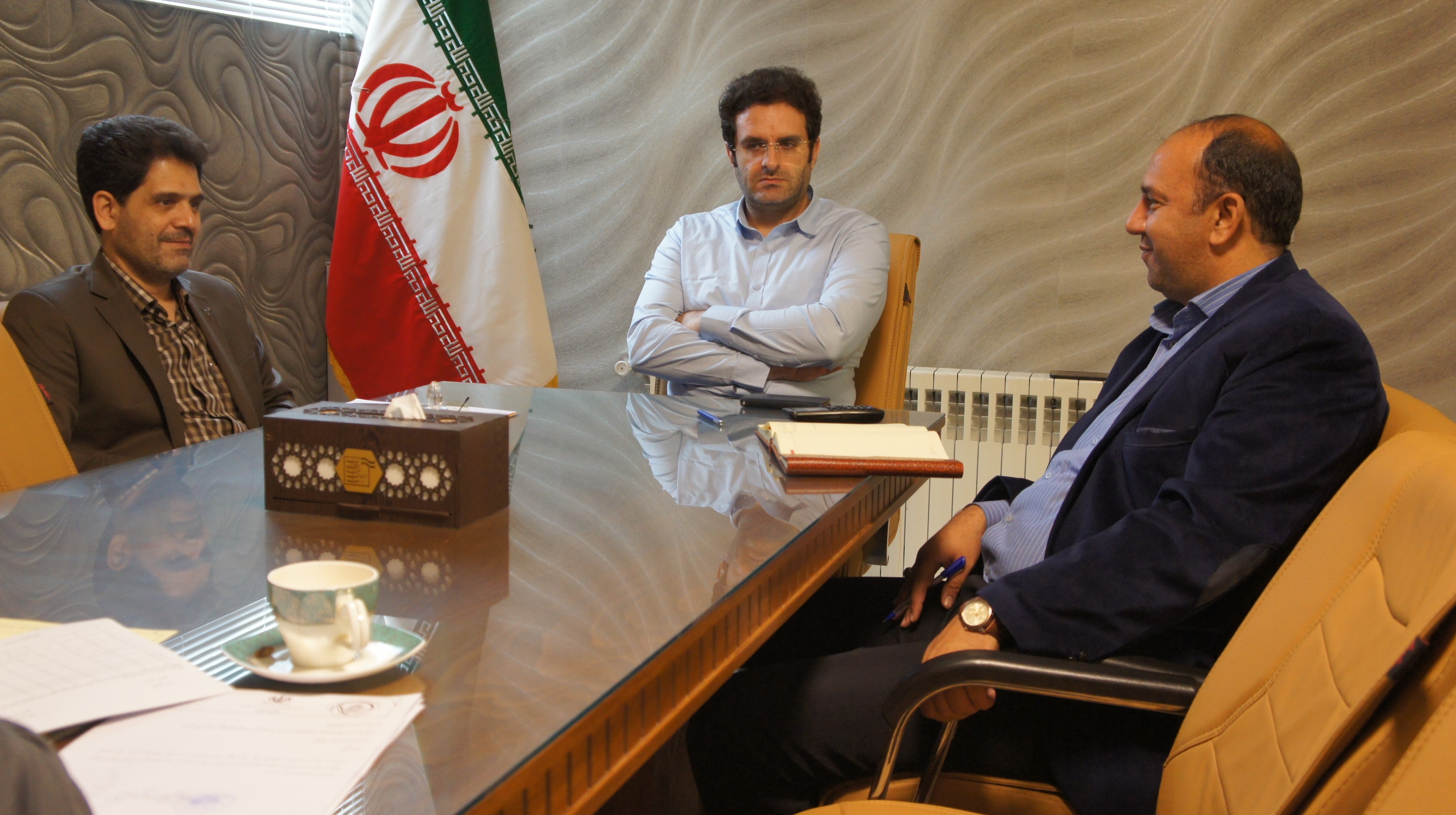 دفاتر پیشخوان