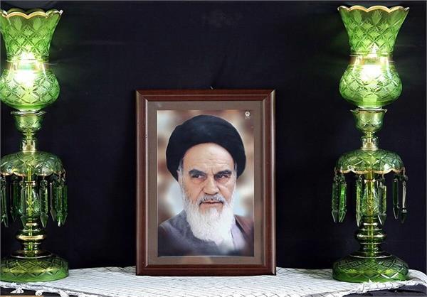 پیام تسلیت مدیرکل ارتباطات و فناوری اطلاعات استان لرستان به مناسبت سالگرد ارتحال ملکوتی حضرت امام خمینی (ره) و قیام خونین ۱۵ خرداد