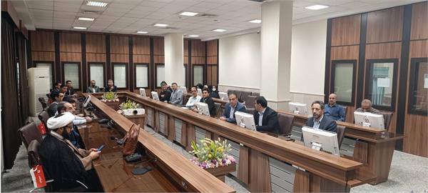 برگزاری دوره آموزشی مدیریت اقامه نماز برای ادارات تابعه وزارت ارتباطات در استان لرستان