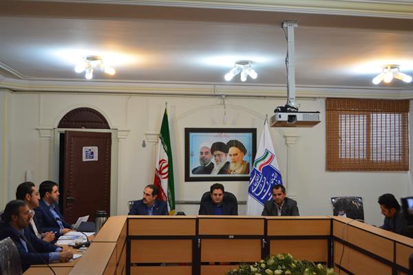 برگزاری جلسه بررسی آسیب های خودپست چی گری دستگاههای اجرائی ، پایانه ها ی مسافربری و دفاتر باربری غیر مجاز