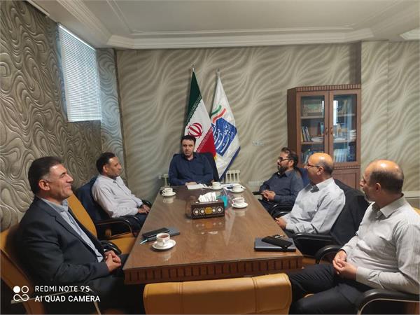 جلسه کنترل پروژه فیبر نوری منازل و کسب و کارها در استان لرستان برگزار شد