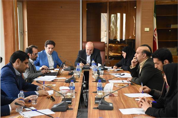 برنامه ریزی برای کاهش حداقل 12/5 درصد مراجعه حضوری به دستگاه های اجرایی در سال