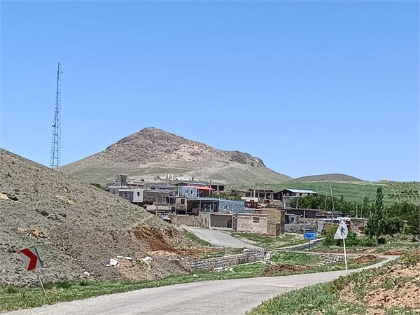 روستای گل زرد ازتوابع شهرستان الیگودرز از اینترنت پر سرعت بهره مند شد
