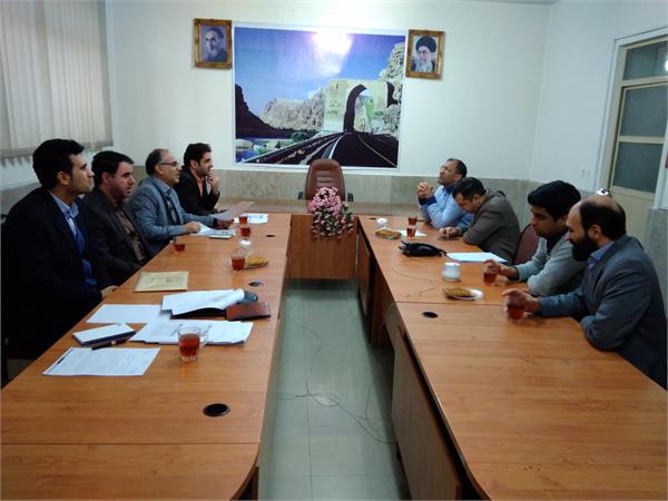 بازدید مدیرکل آی سی تی استان از اداره مخابرات شهرستان پلدختر