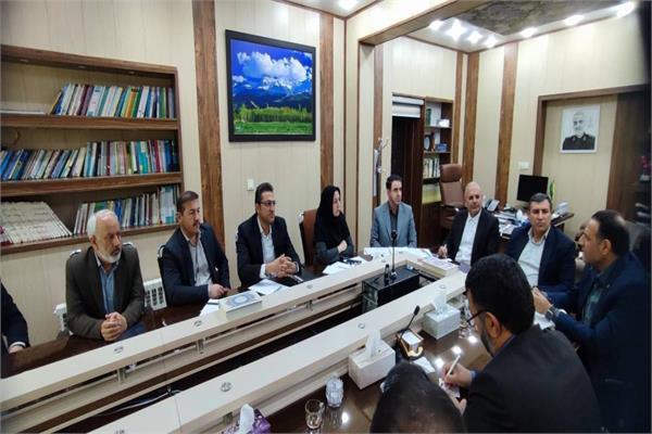 زیرساخت های ارتباطی حوزه شهری و روستایی شهرستان دورود بررسی شد