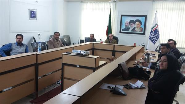 نشست مشترک با حضور پلیس فتا ، اعضاء قرارگاه سایبری و مسئول آپای لرستان