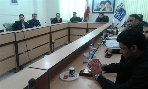 نشست هم اندیشی تشکیل مرکز توانمندسازی و تسهیل گری کسب و کارهای نوپای فاوا در استان لرستان