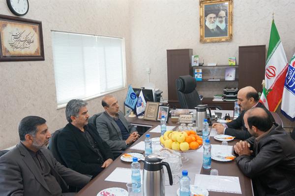 نشست مشترک مدیران ادارات کل ارتباطات و فناوری و راه و شهر سازی استان لرستان