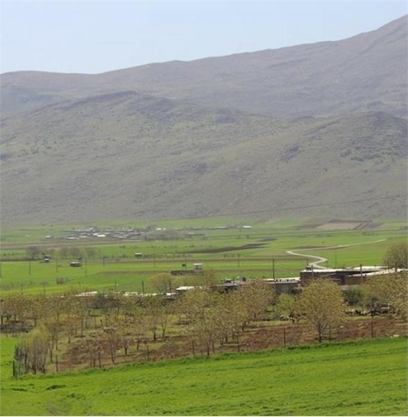 تأمین پوشش ارتباطی و اتصال به شبکه ملی اطلاعات روستای بیاتان