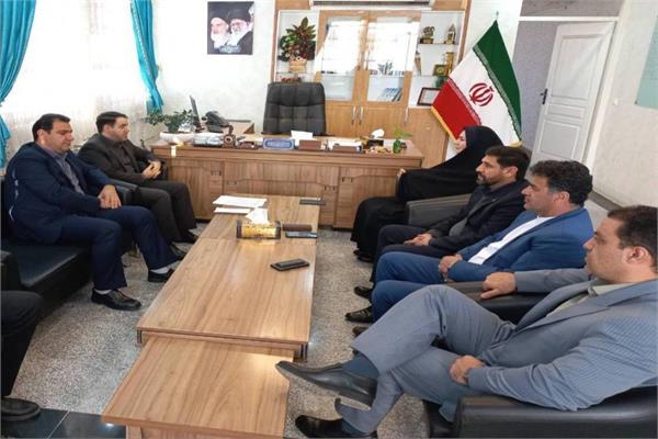 تاکنون 146 روستای بالای بیست خانوار شهرستان سلسله به شبکه ملی اطلاعات متصل شده اند