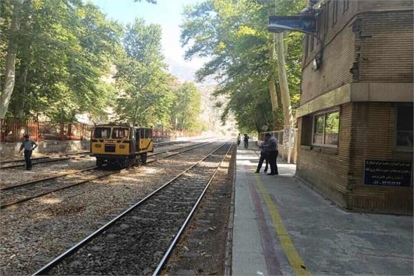 پایش جامع شبکه ارتباطی در مسیر ریلی دورود تا تنگ هفت استان لرستان